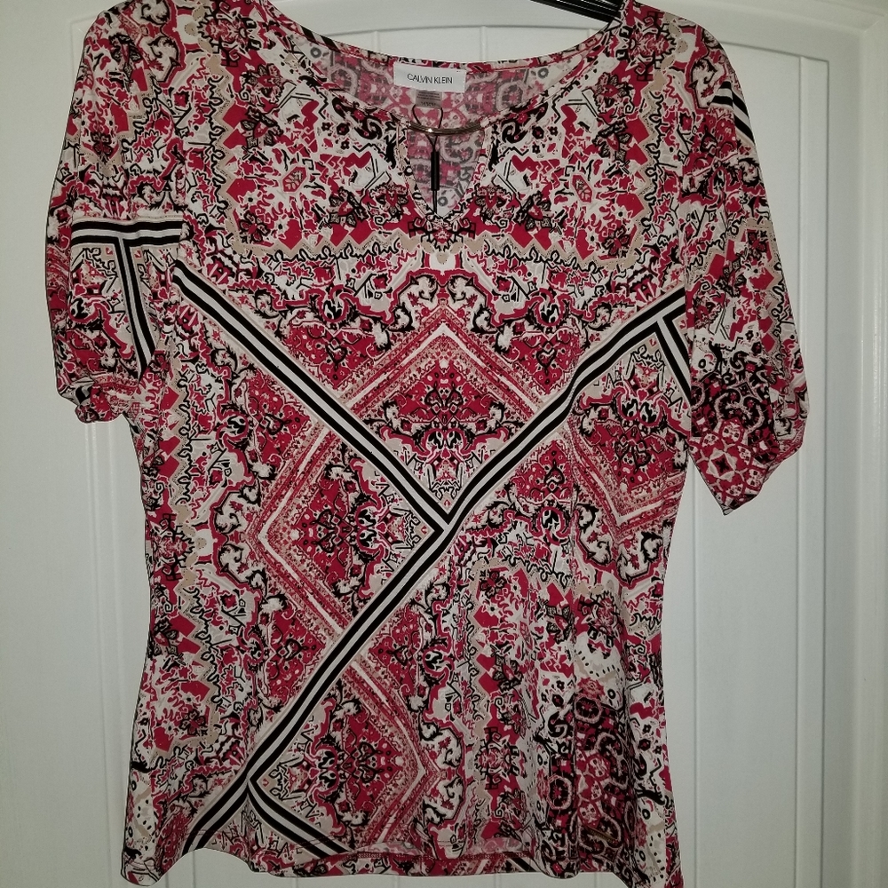 Ladies top, NWT